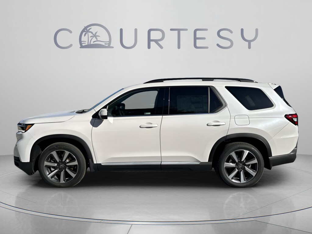 Used 2024 Honda Pilot Touring SUV
