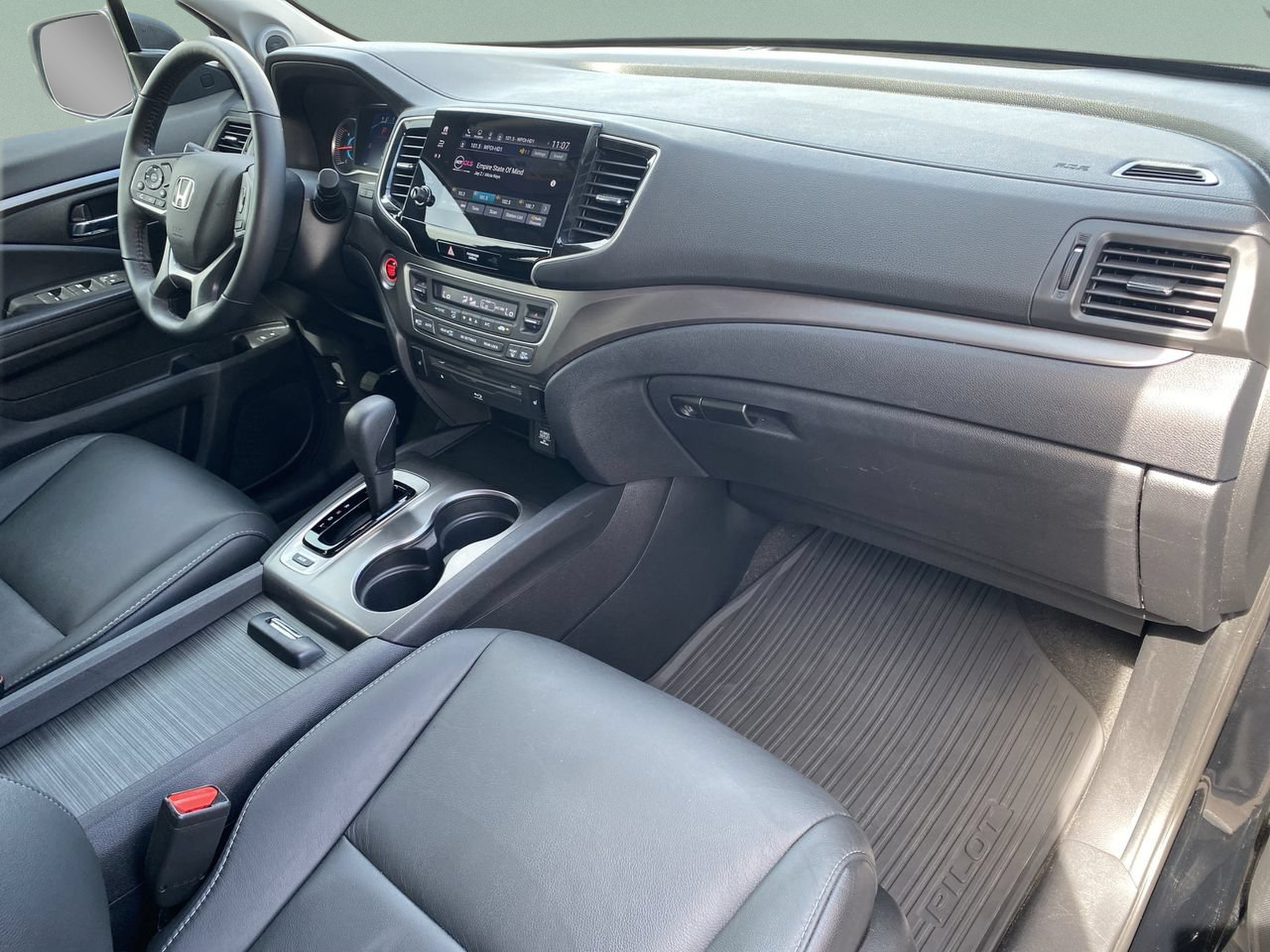 2020 Honda Pilot EX-L - Photo 16