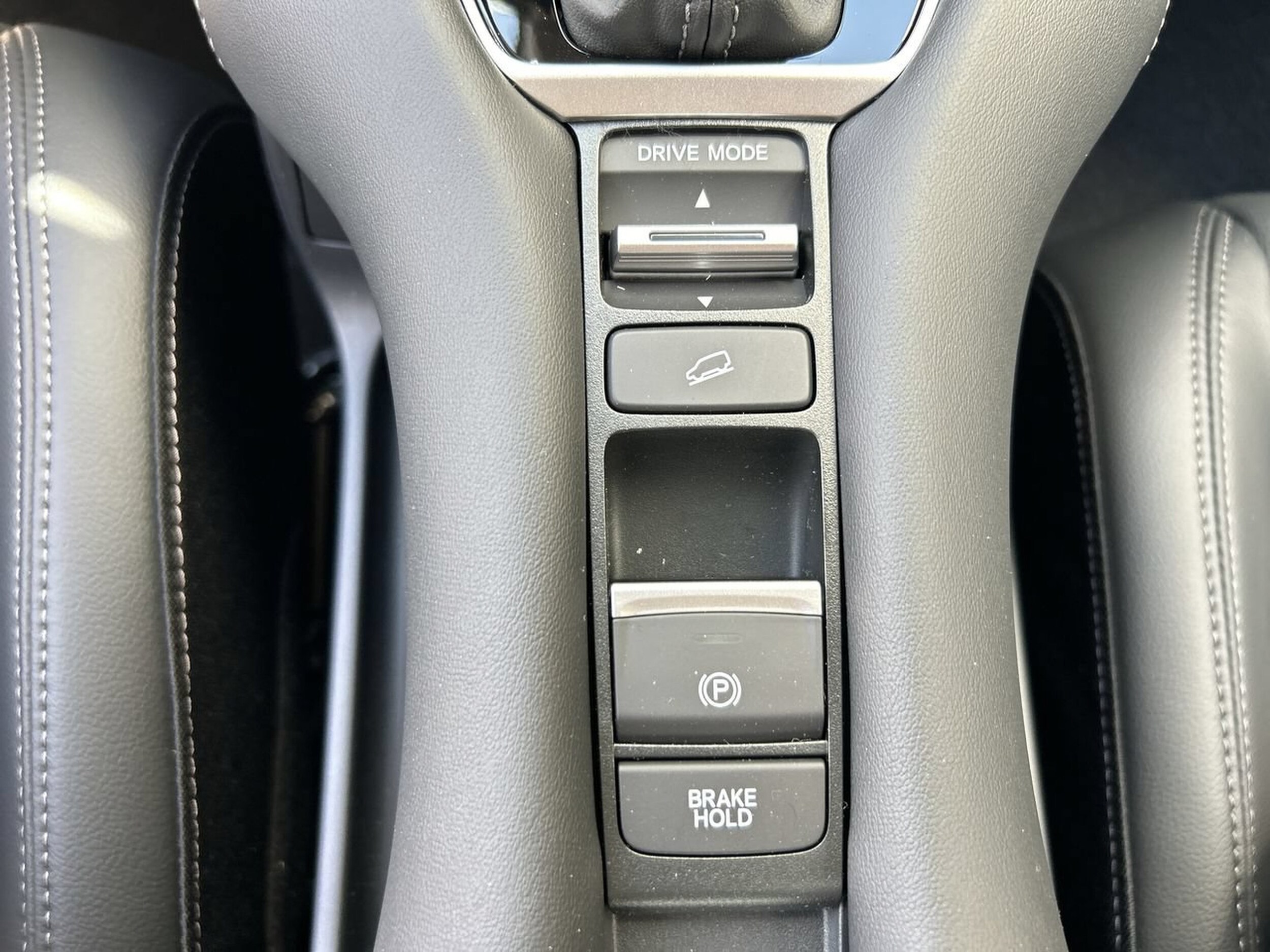 2024 Honda HR-V EX-L - Photo 26