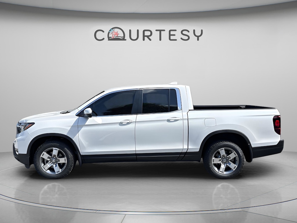 New 2026 Honda Ridgeline RTL Truck Crew Cab