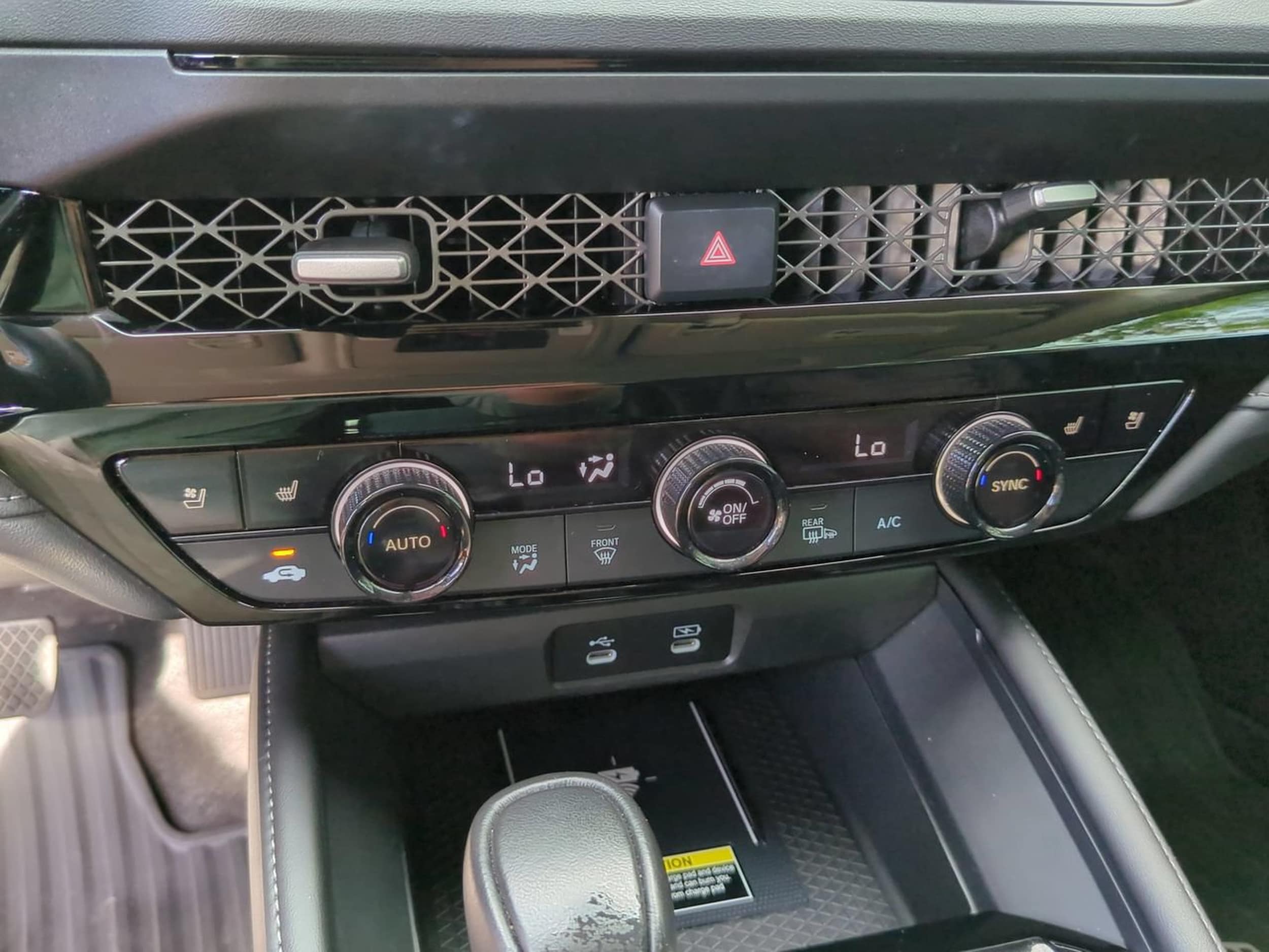 2024 Honda Accord Hybrid Touring - Photo 27