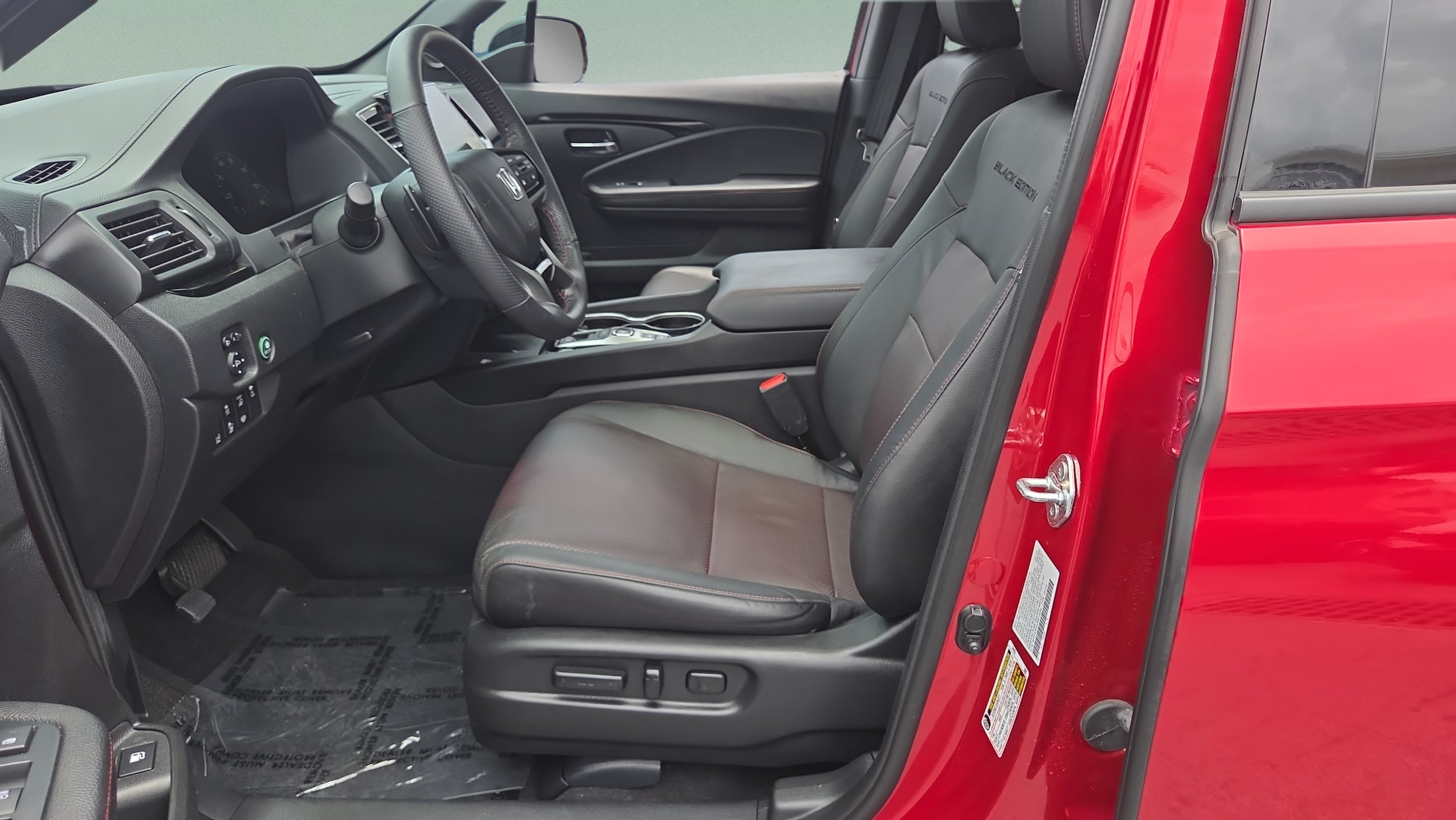 2024 Honda Ridgeline Black Edition - Photo 10