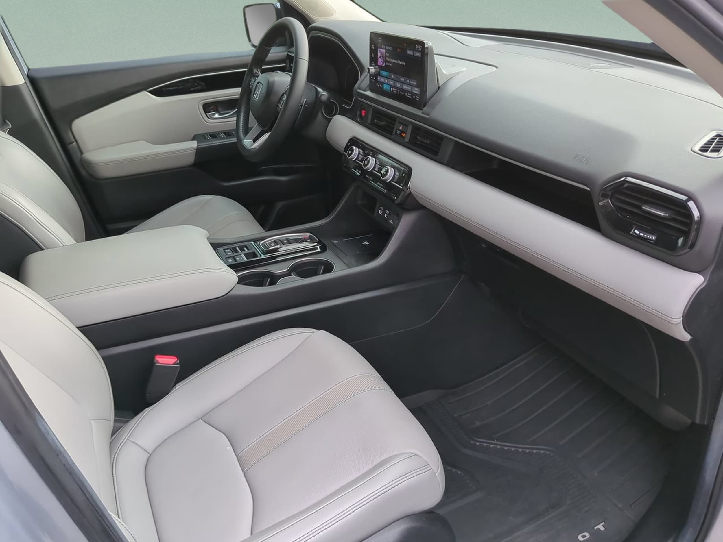 2025 Honda Pilot EX-L - Photo 20