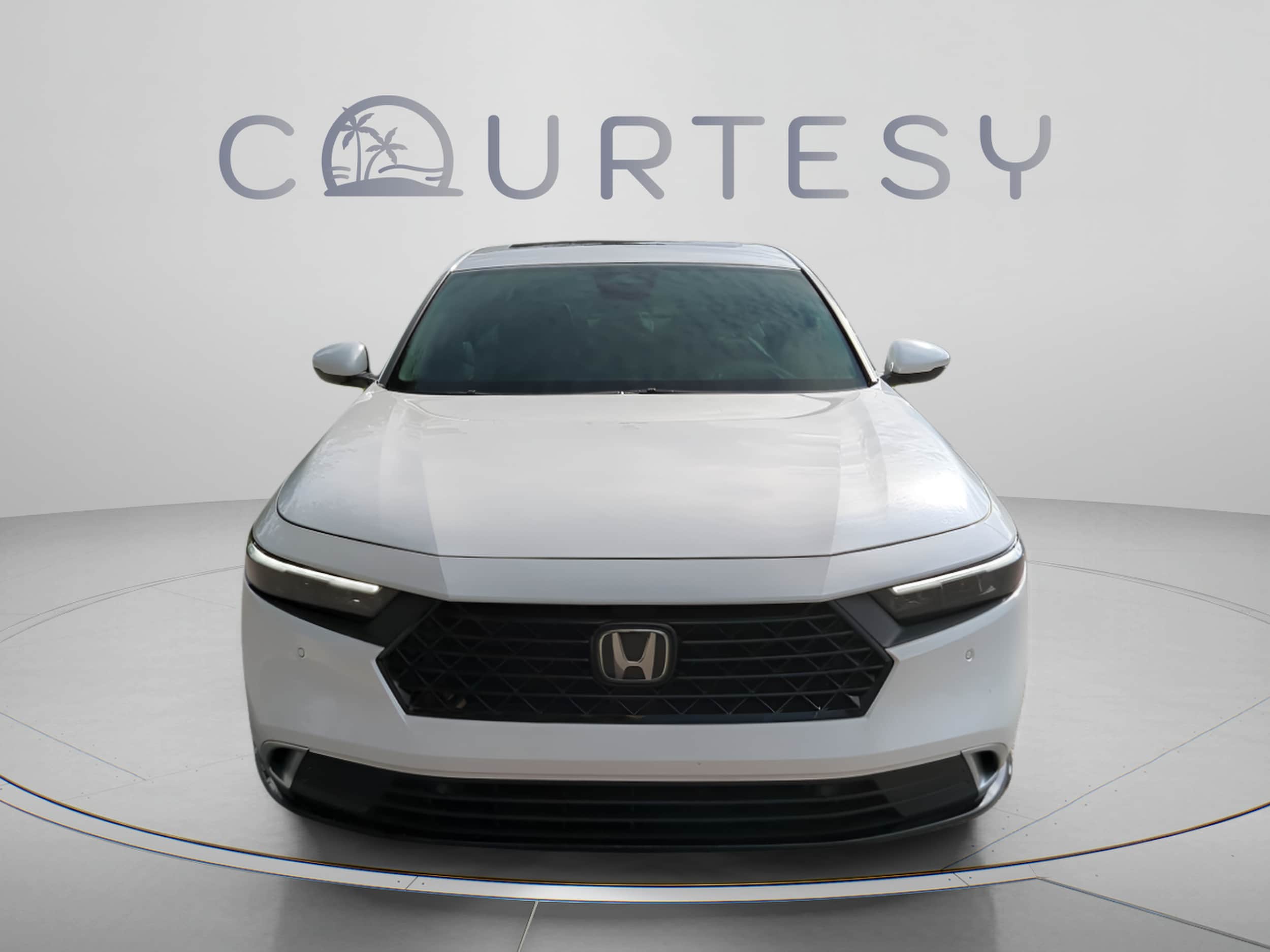 2023 Honda Accord Hybrid Touring - Photo 10