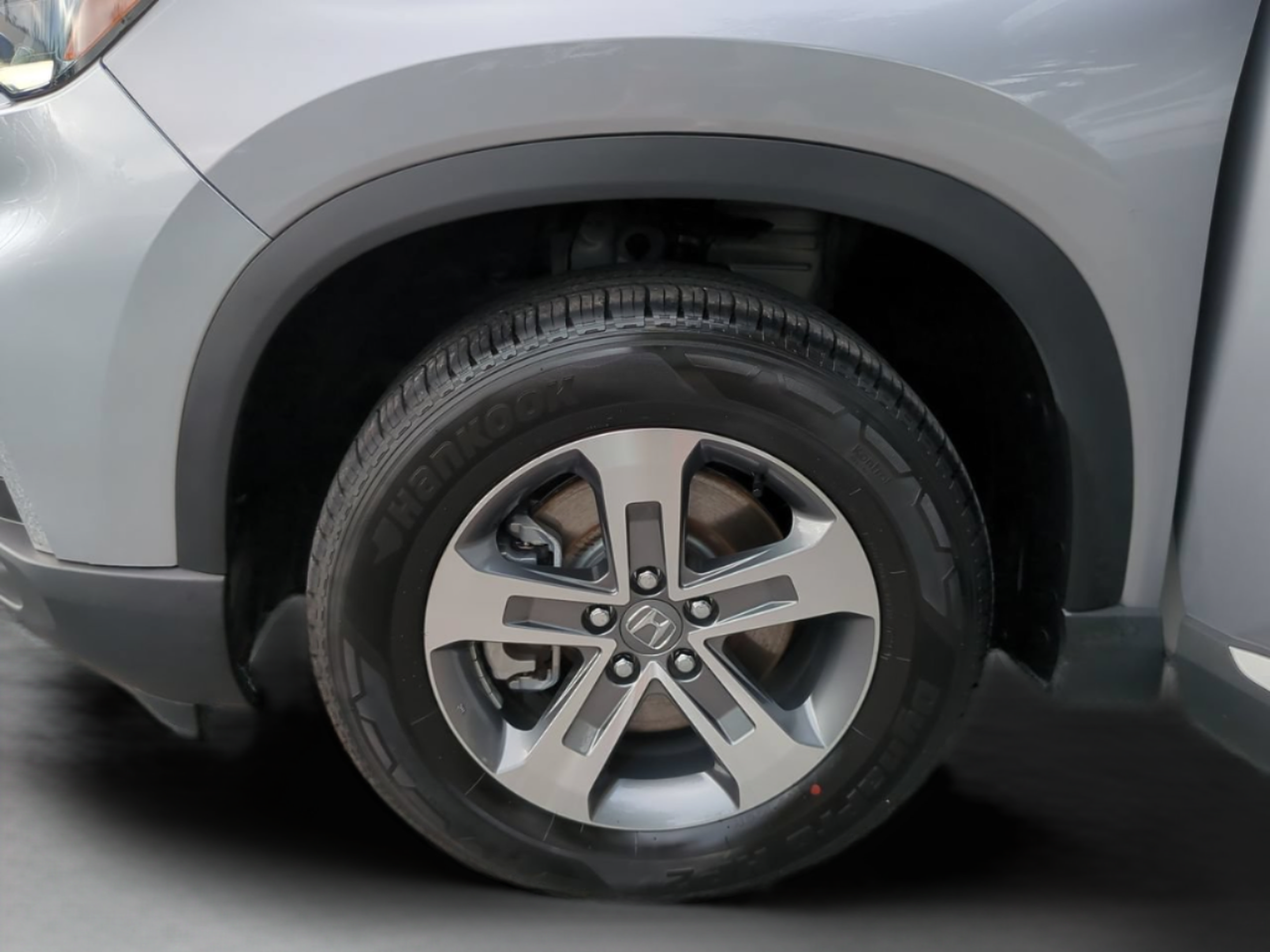 2025 Honda Pilot EX-L - Photo 33