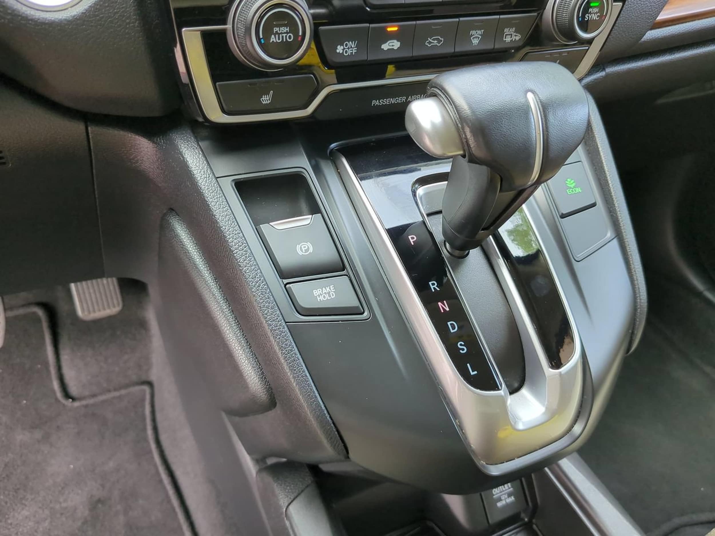 2017 Honda CR-V Touring - Photo 16
