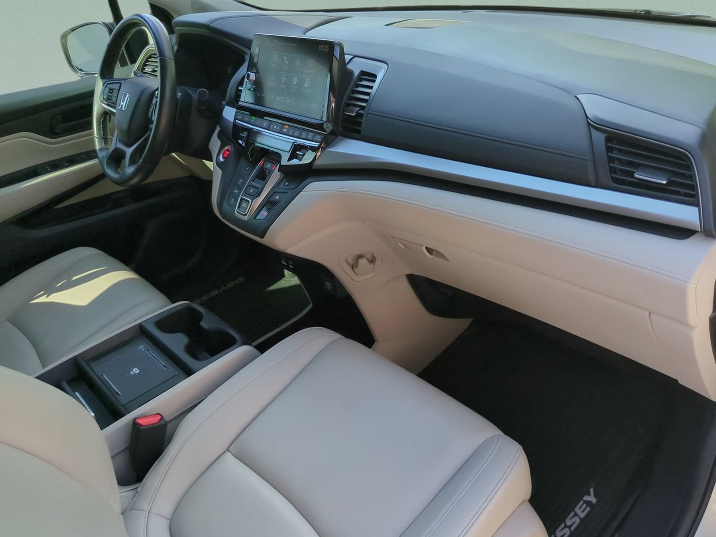 2025 Honda Odyssey EX-L - Photo 21