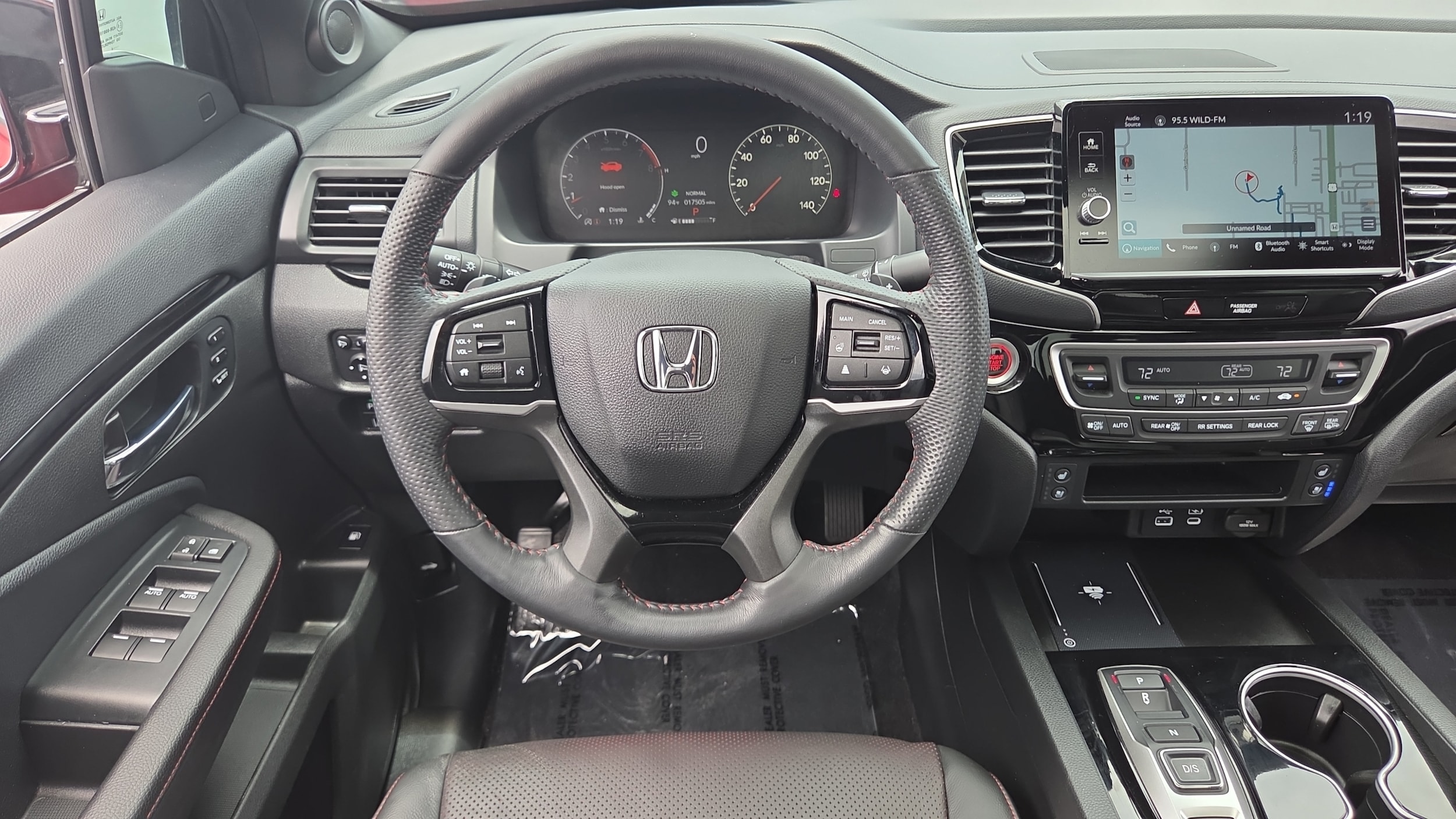 2024 Honda Ridgeline Black Edition - Photo 13