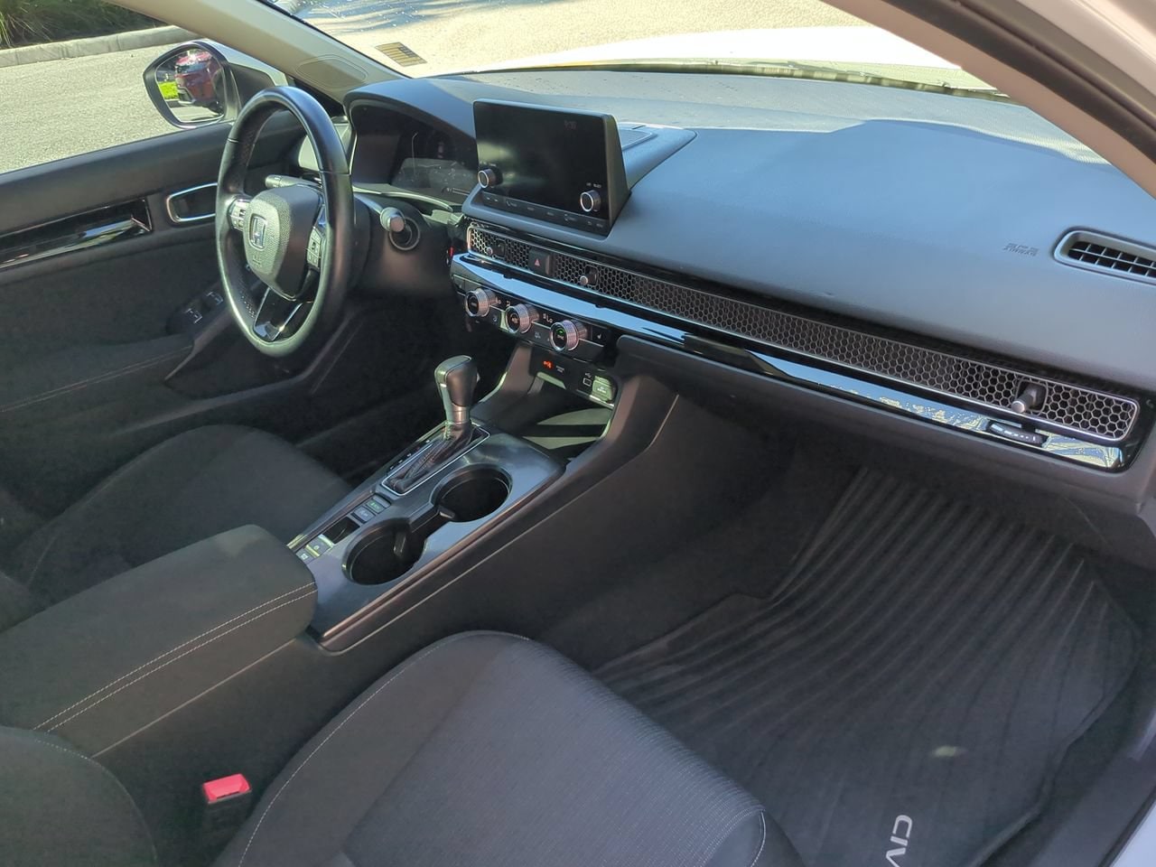 2022 Honda Civic EX - Photo 17