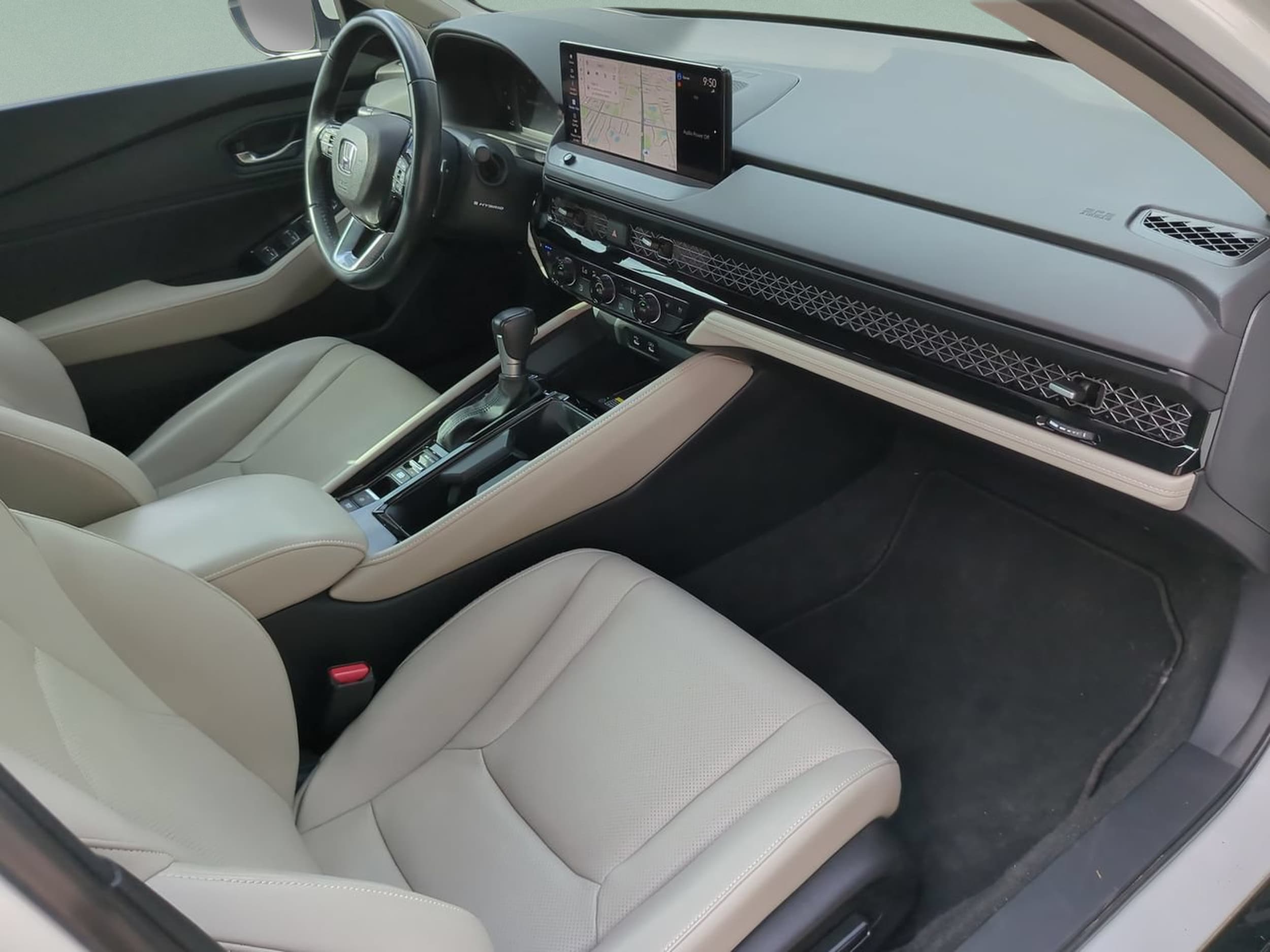 2023 Honda Accord Hybrid Touring - Photo 19
