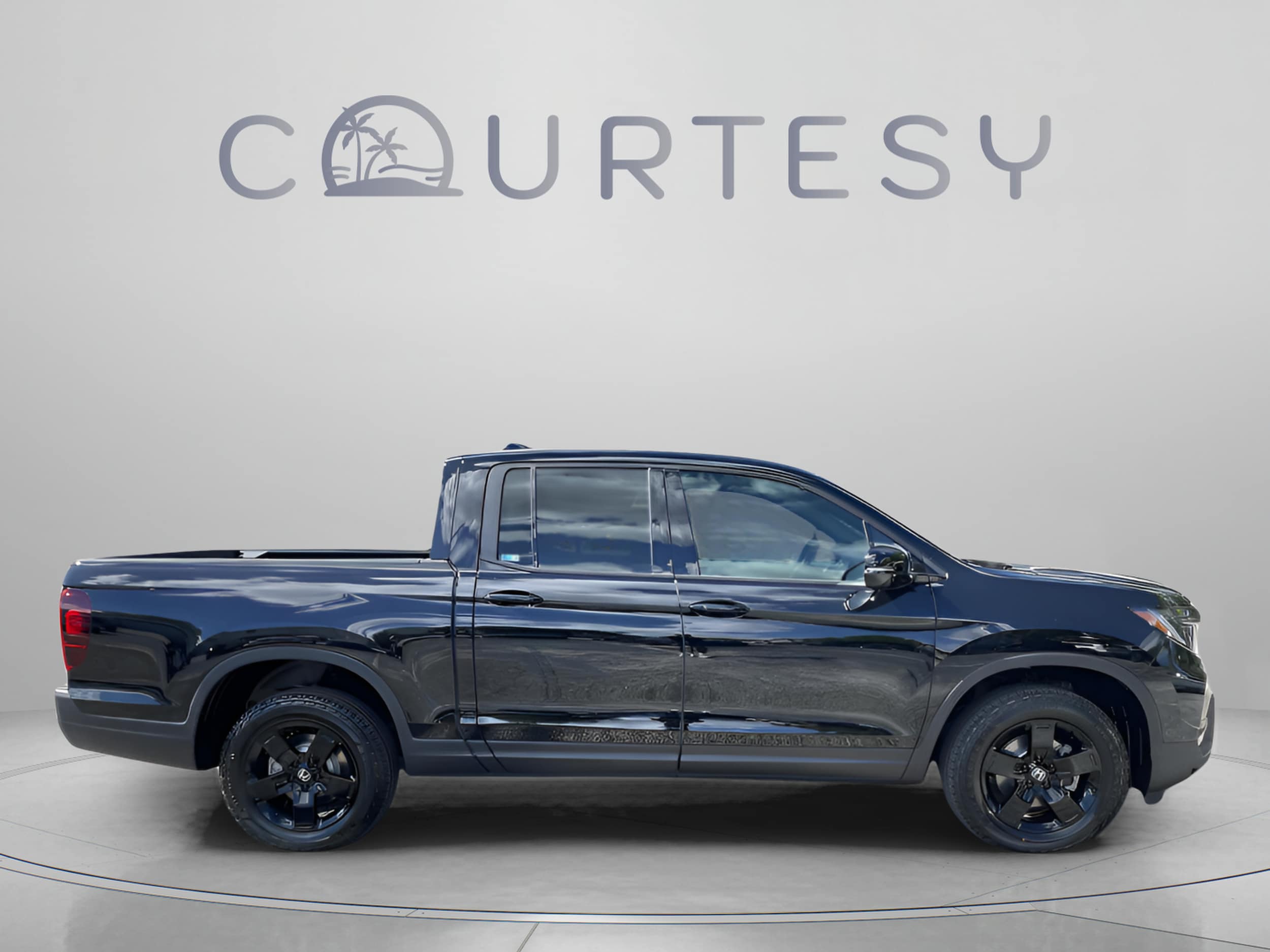 2026 Honda Ridgeline Black Edition - Photo 8