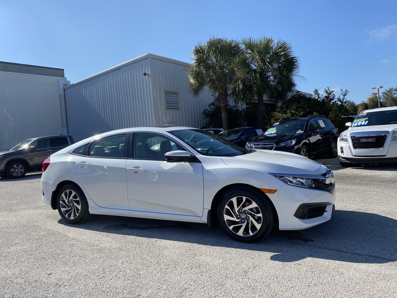  Honda Civic Sedan