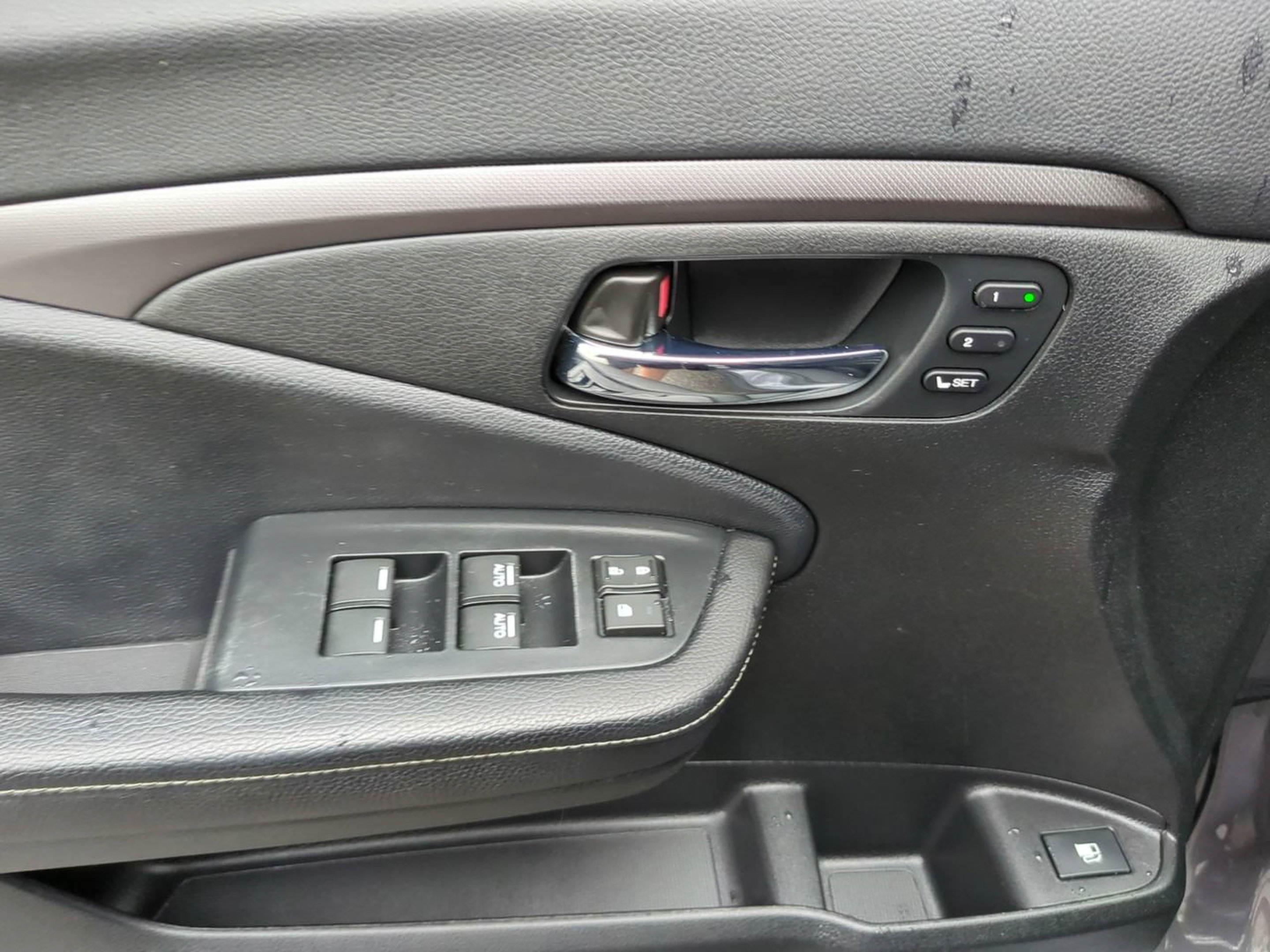 2021 Honda Ridgeline RTL - Photo 17