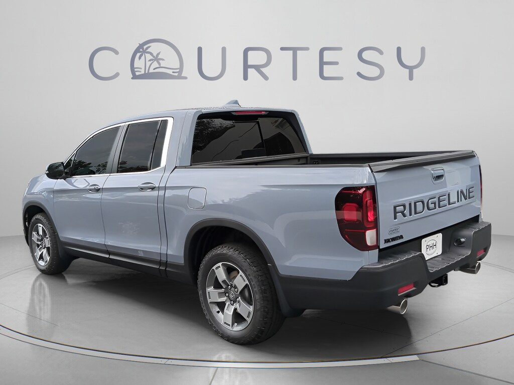 New 2026 Honda Ridgeline RTL Truck Crew Cab