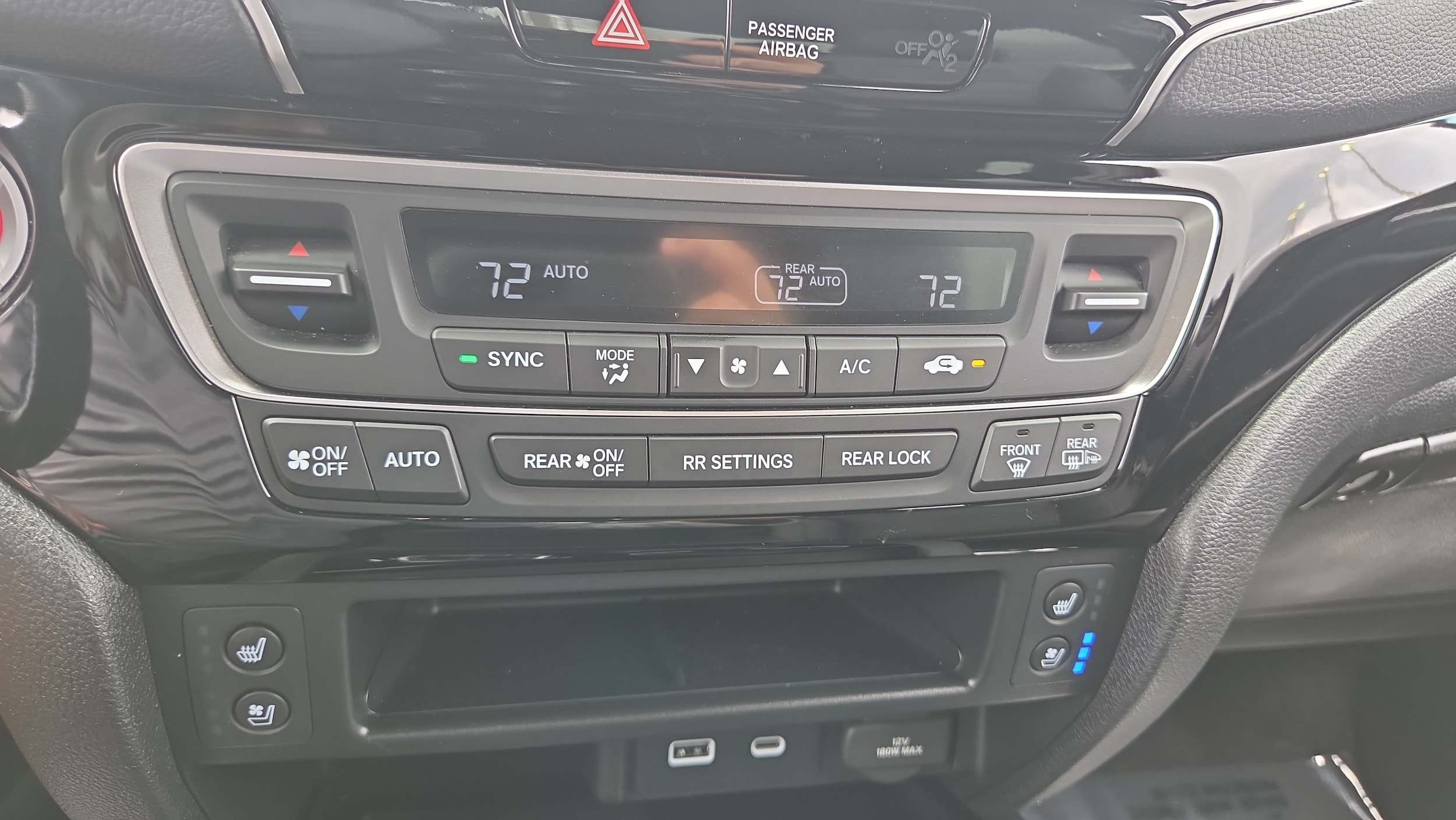 2024 Honda Ridgeline Black Edition - Photo 32