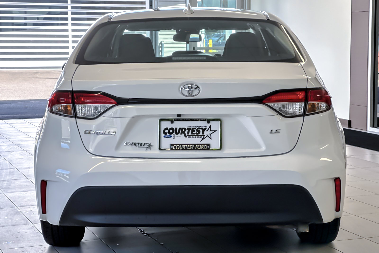 Used 2025 Toyota Corolla LE Sedan