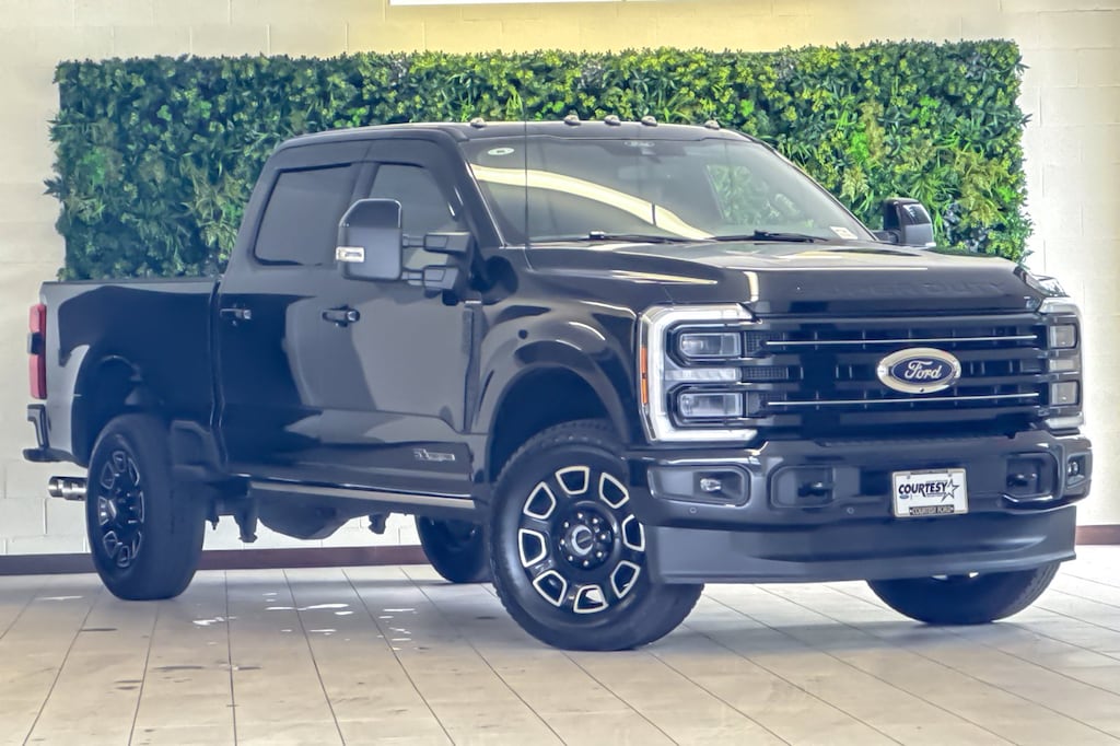 Certified 2025 Ford F-350 Truck Crew Cab