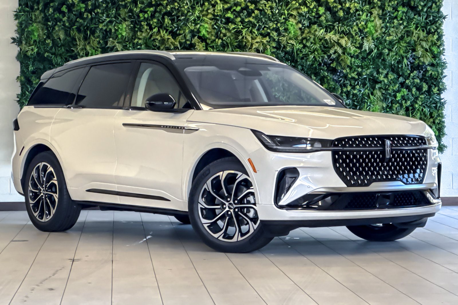 2026 Lincoln Nautilus