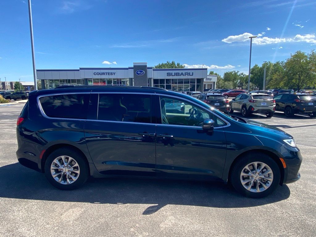 2022 Chrysler Pacifica