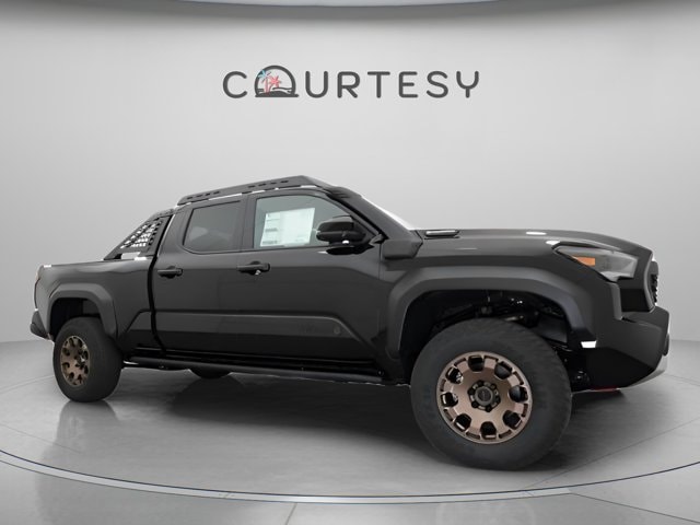 2025 Toyota Tacoma Trailhunter - Photo 32