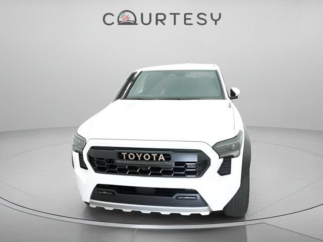 2025 Toyota Tacoma Trailhunter - Photo 9