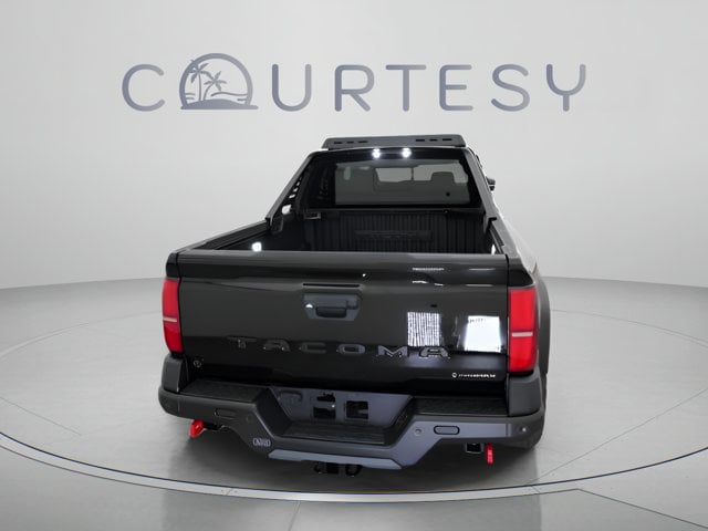 2025 Toyota Tacoma Trailhunter - Photo 10