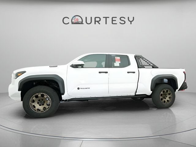 2025 Toyota Tacoma Trailhunter - Photo 12