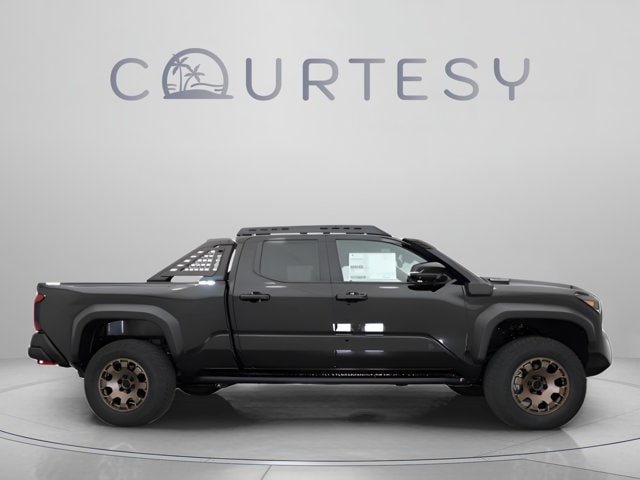 2025 Toyota Tacoma Trailhunter - Photo 17