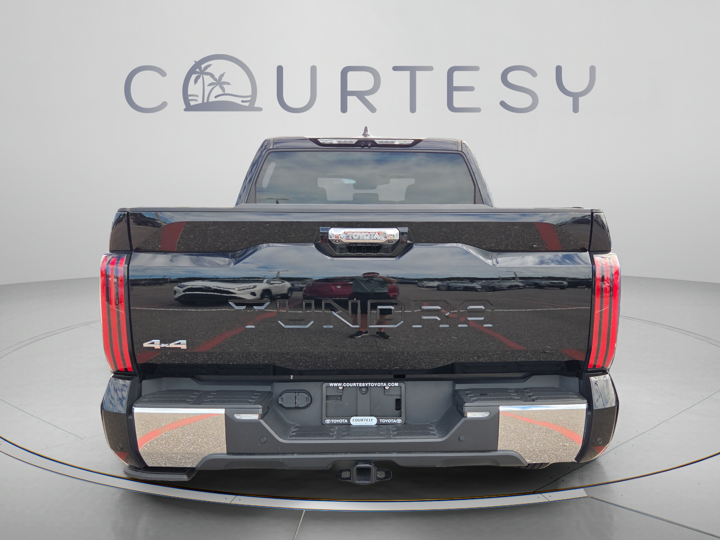 Used 2024 Toyota Tundra 4WD 1794 Edition 1794 Edition CrewMax 5.5 Bed