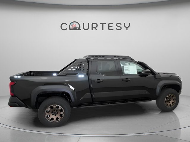 2025 Toyota Tacoma Trailhunter - Photo 28