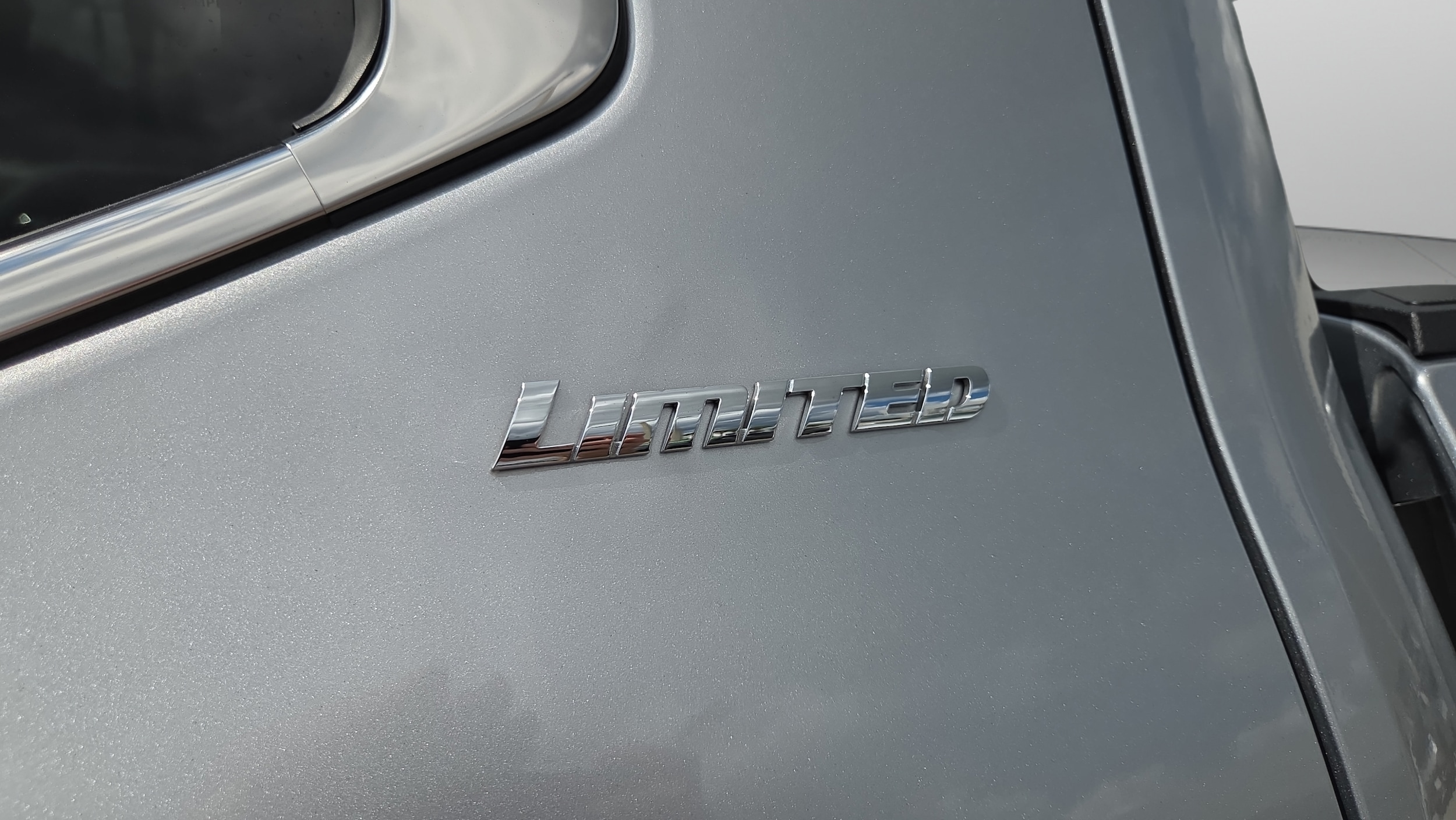 2025 Toyota Tundra Limited - Photo 38