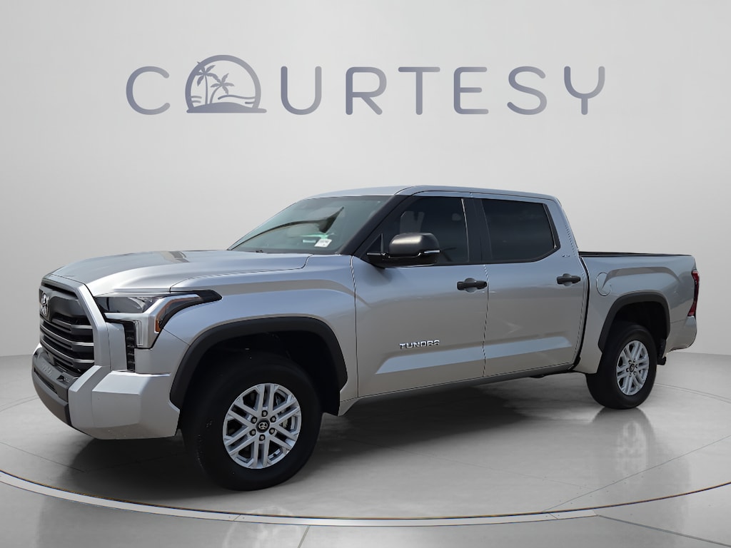 Used 2025 Toyota Tundra 4WD SR SR CrewMax 5.5 Bed