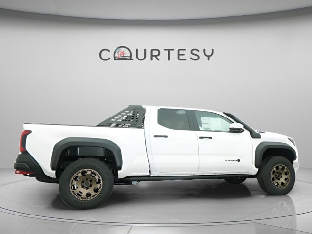 2025 Toyota Tacoma Trailhunter - Photo 17