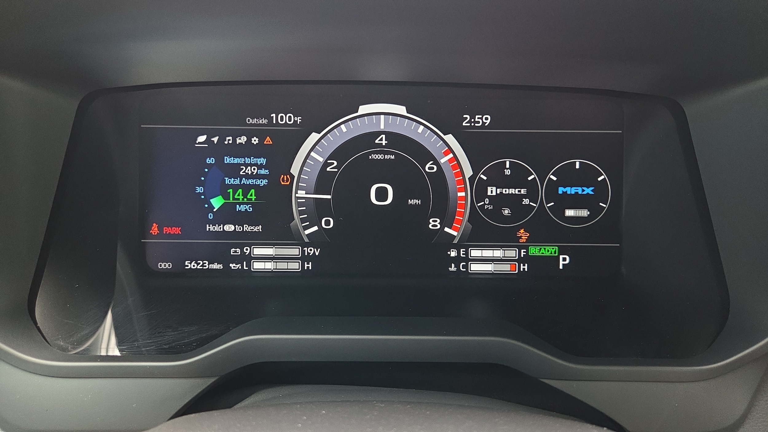 2025 Toyota Tundra Limited - Photo 29