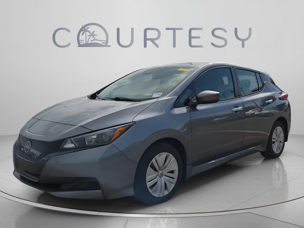 Used 2023 Nissan LEAF S Hatchback