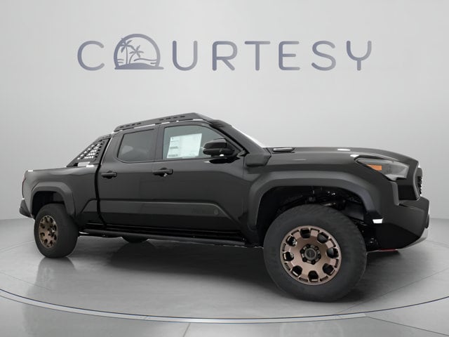 2025 Toyota Tacoma Trailhunter - Photo 19