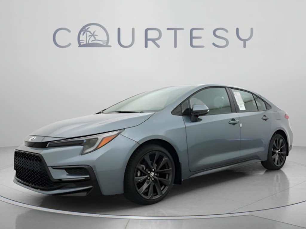 Used 2026 Toyota Corolla SE Sedan