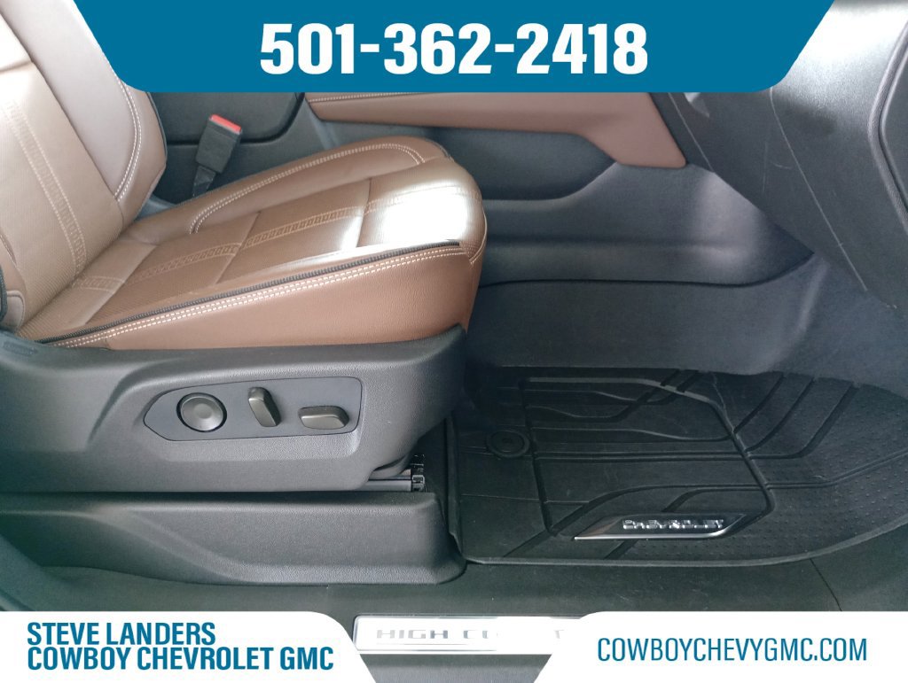 2026 Chevrolet Suburban High Country - Photo 23