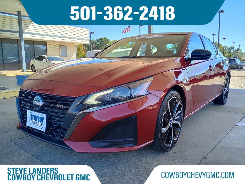 2024 Nissan Altima SR