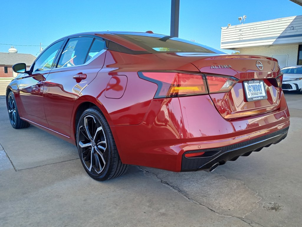 Used 2024 Nissan Altima 2.5 SR