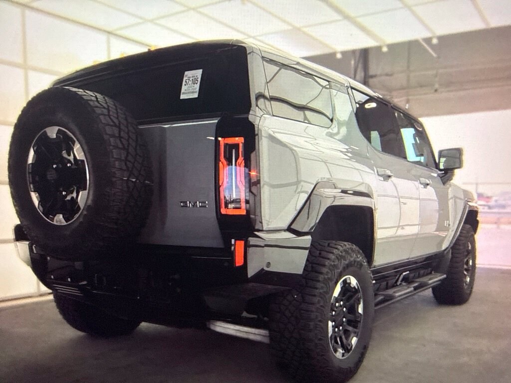 Used 2024 GMC HUMMER EV SUV 3X SUV