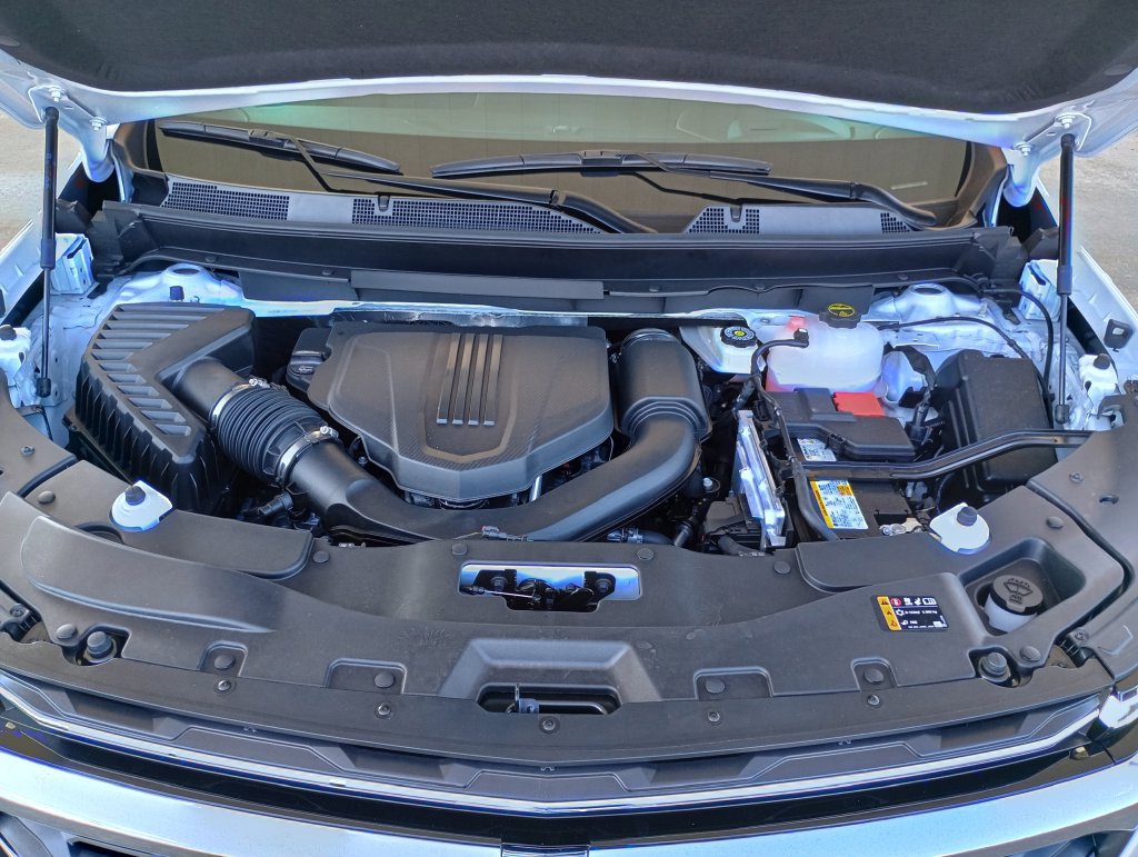2027 Chevrolet Traverse LT - Photo 40