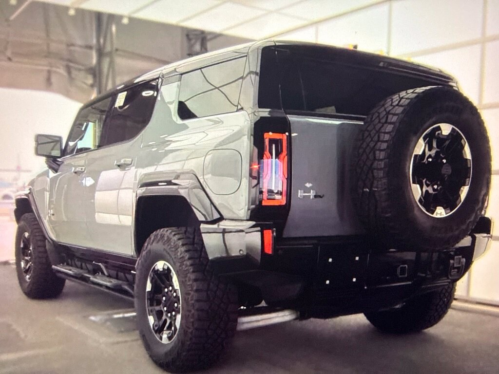 Used 2024 GMC HUMMER EV SUV 3X SUV
