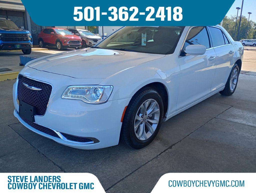 2023 Chrysler 300