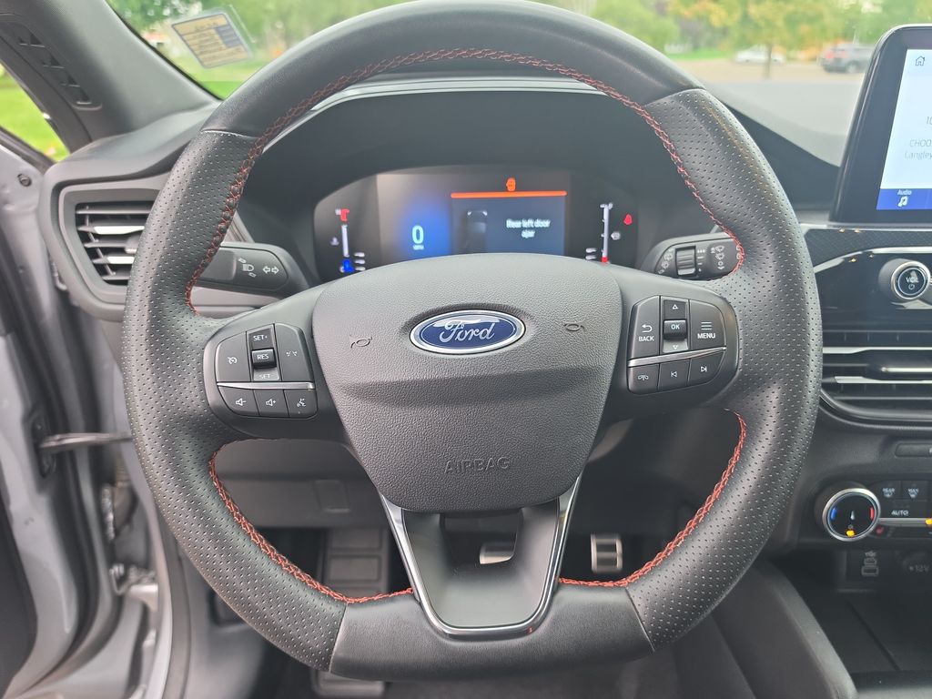 2024 Ford Escape ST-Line - Photo 16