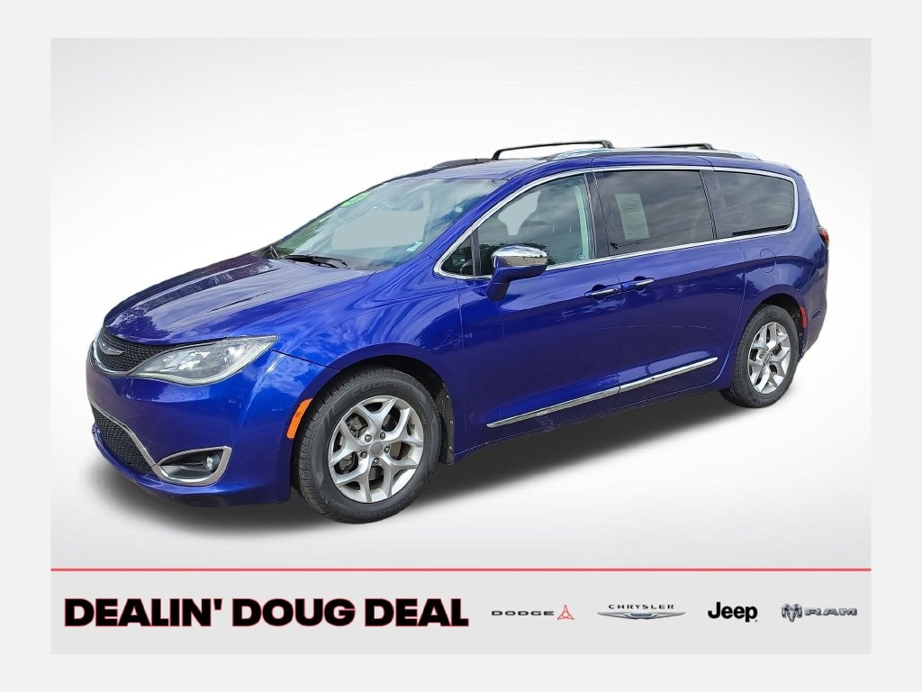 Used 2020 Chrysler Pacifica Limited Minivan/Van