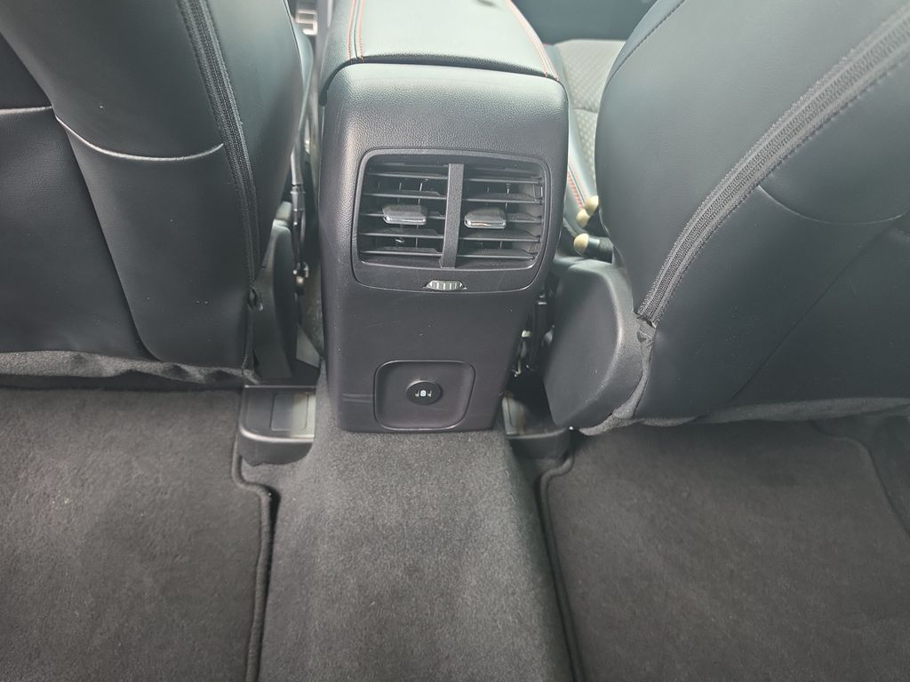 2024 Ford Escape ST-Line - Photo 26