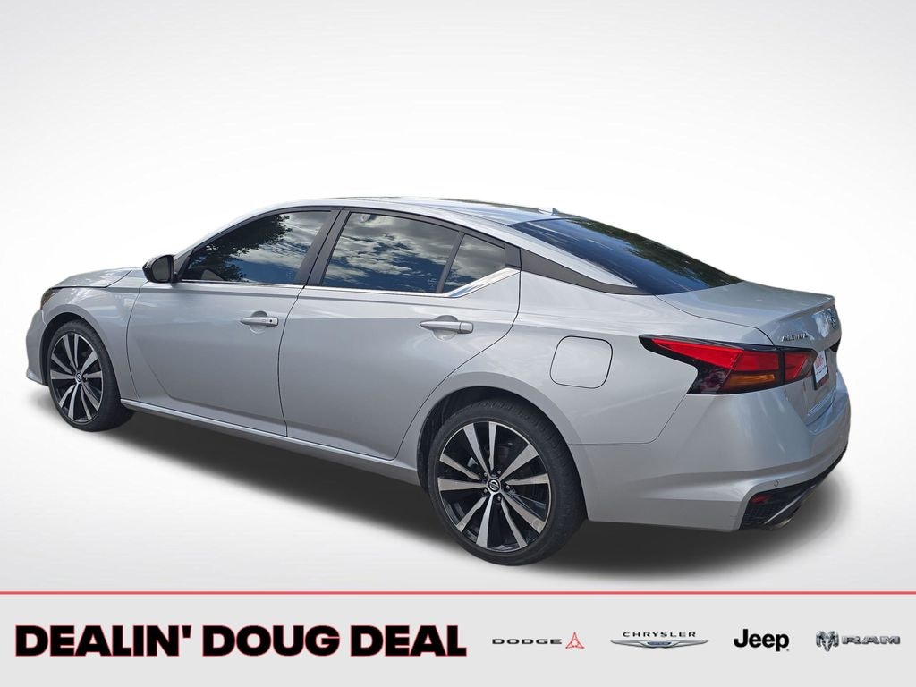 Used 2021 Nissan Altima 2.5 SR Sedan