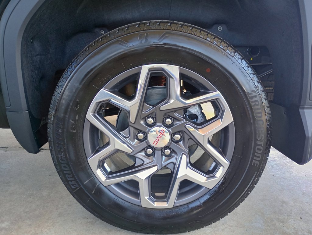 2026 GMC Sierra 1500 SLT - Photo 27