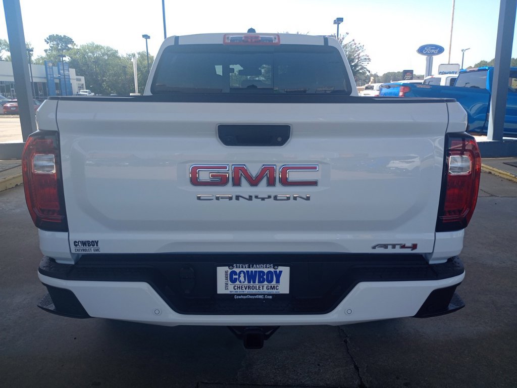 New 2026 GMC Canyon AT4 Truck